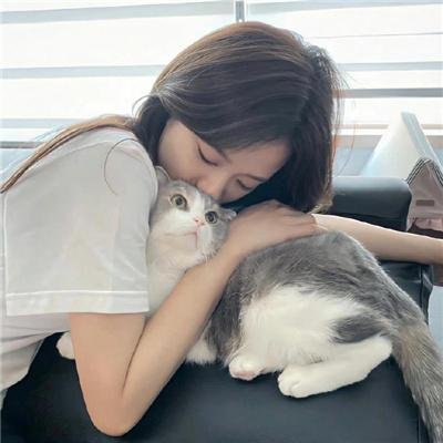 恶夜狼女